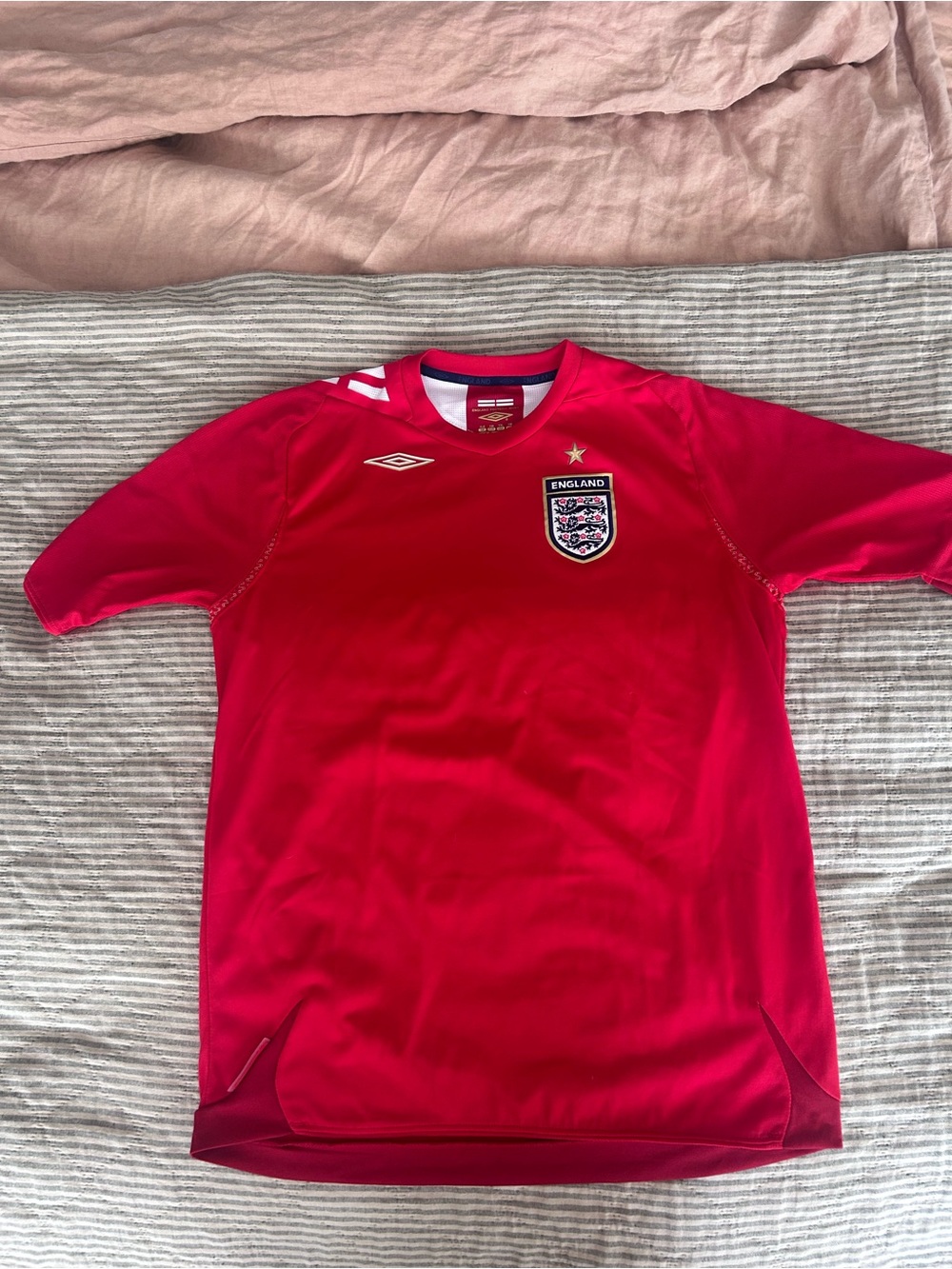 Umbro England Red Football Shirt with Crest